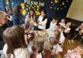 att.I-tWeTzEkHSGNUvw5w5MDF_QlCcYOp5g2Jaej6O-tak